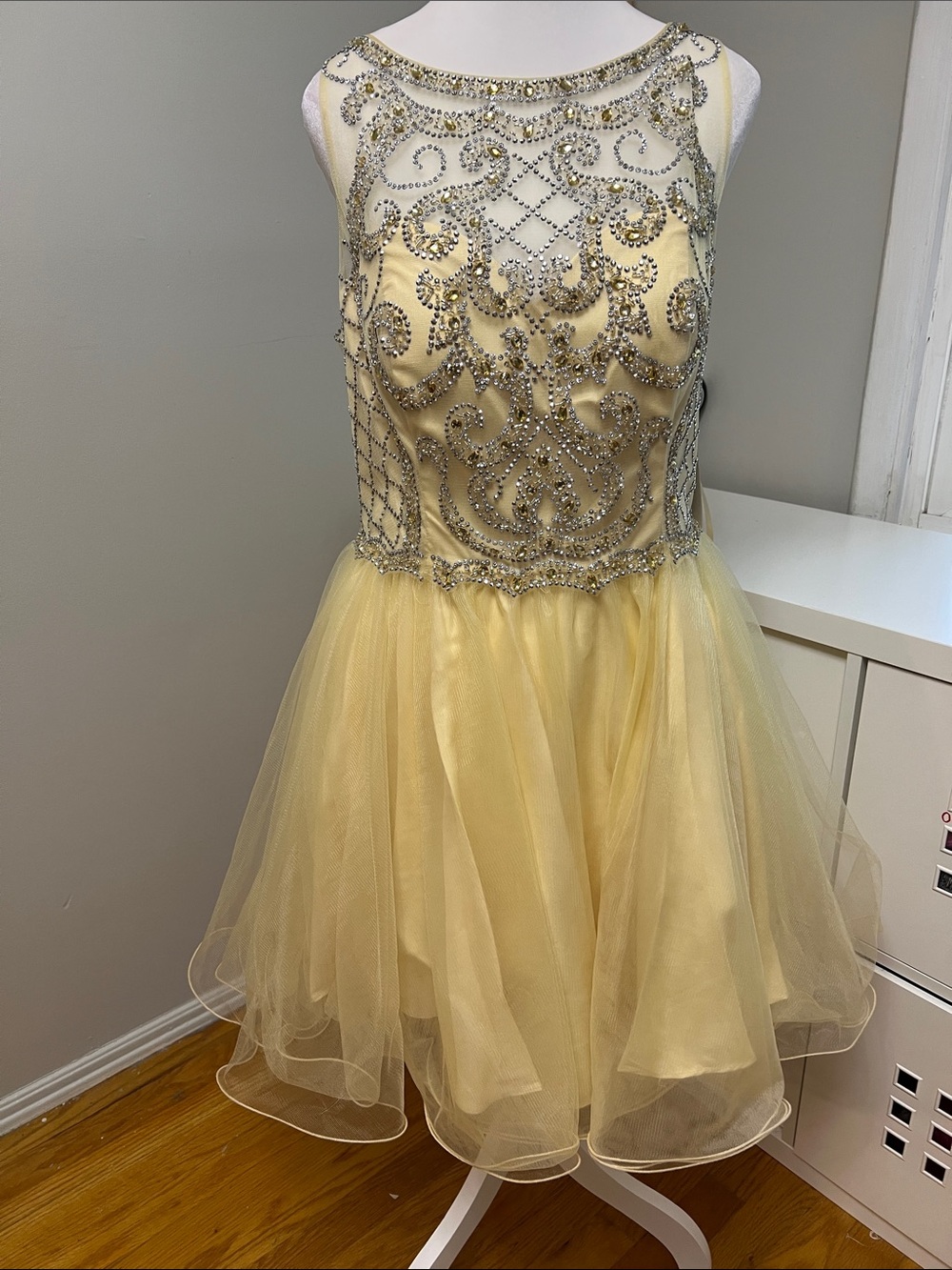 NWT Fiesta Fashion Yellow Beaded Tulle Homecoming Dress‎ Size XL 53039